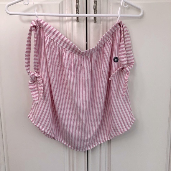 NWT Hollister flowy tank top - Picture 6 of 8